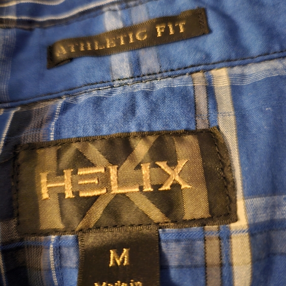 Button up - Picture 2 of 3